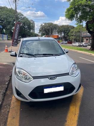 FORD FIESTA 1.0 ROCAM SE PLUS 8V FLEX 4P MANUAL